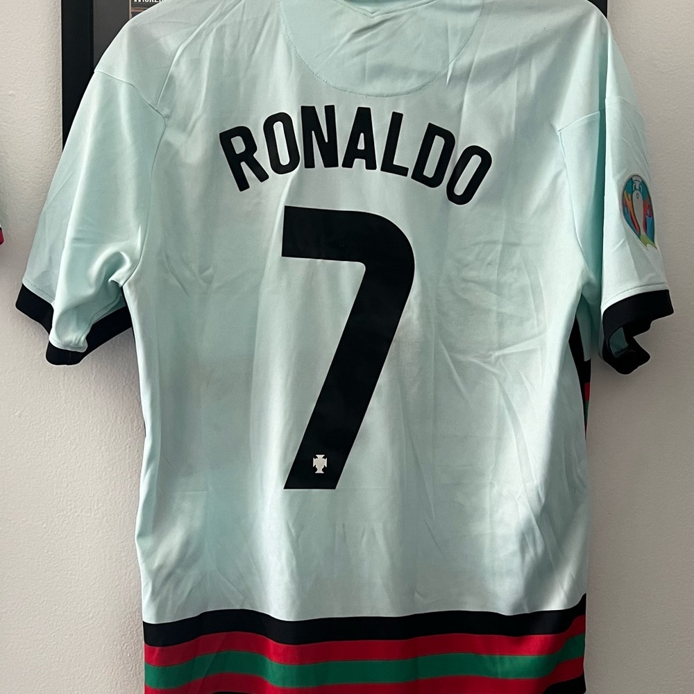 Portugal Ronaldo Jersey (Rep) size large